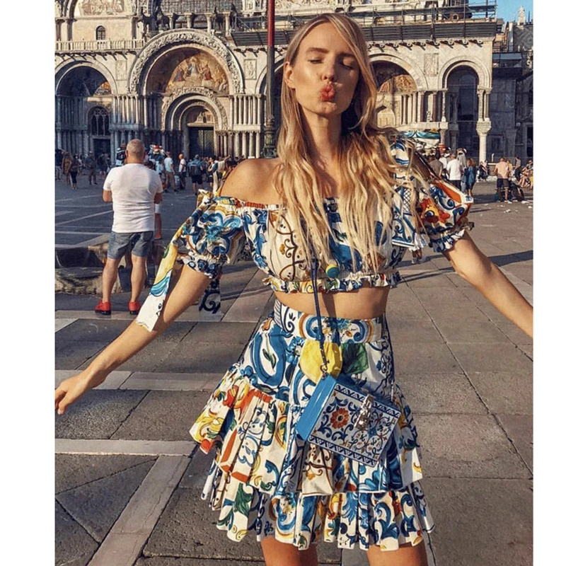 

High Quality Runway Designer Print Woman Sexy Sets Ruffles Short Tops High Waist Pleated Mini Skirts Holiday Vacation Sets