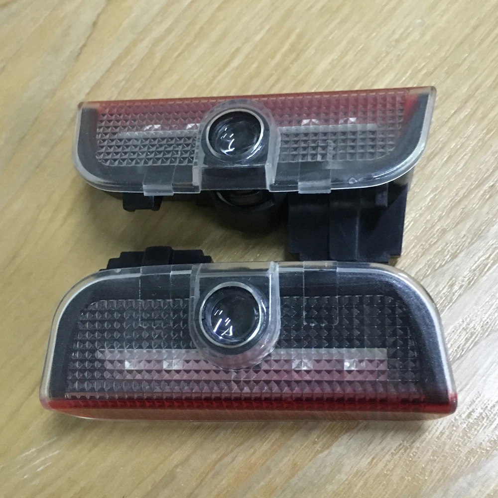 

2Pcs LED Car Door light Laser Projector Logo emblem light Ghost Shadow Welcome Lamp For Skoda Superb 2009-2015 Warning Light