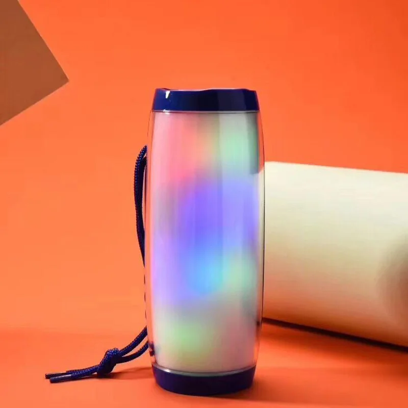 Portable intelligent wireless Bluetooth speaker stereo bass effect multi function Bluetooth speaker electronic product universal