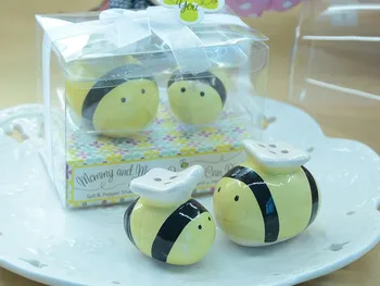 

30sets=60pcs Cute Honey Bees Salt Pepper Shaker Wedding Favors Kitchen Supplies Ceramic Crafts