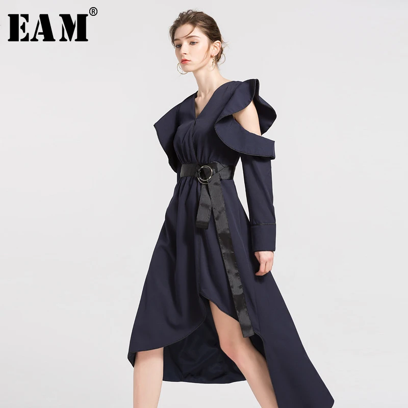 [EAM] 2018 New Summer V-collar Short Sleeve Ruffles Split Joit Hollow Out Backless Irregular Hem Dress Women Fashion Tide JG260