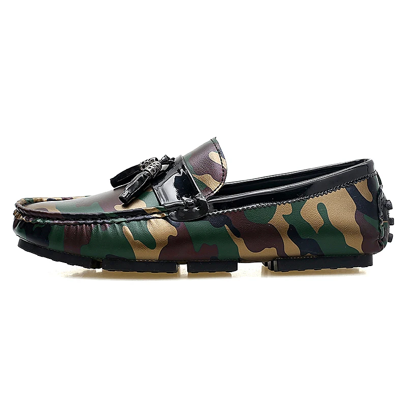 camo moccasins mens