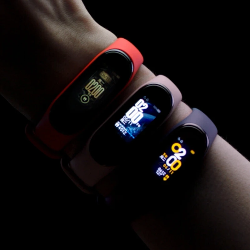 Xiaomi mi Band 4 глобальная версия фитнес-трекер умный Браслет цветной экран частота сердечных сокращений 135 мАч 5 АТМ плавание mi ng водонепроницаемый