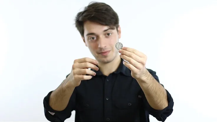

Da Vinci Vanish by Leonardo Burroni Magic tricks