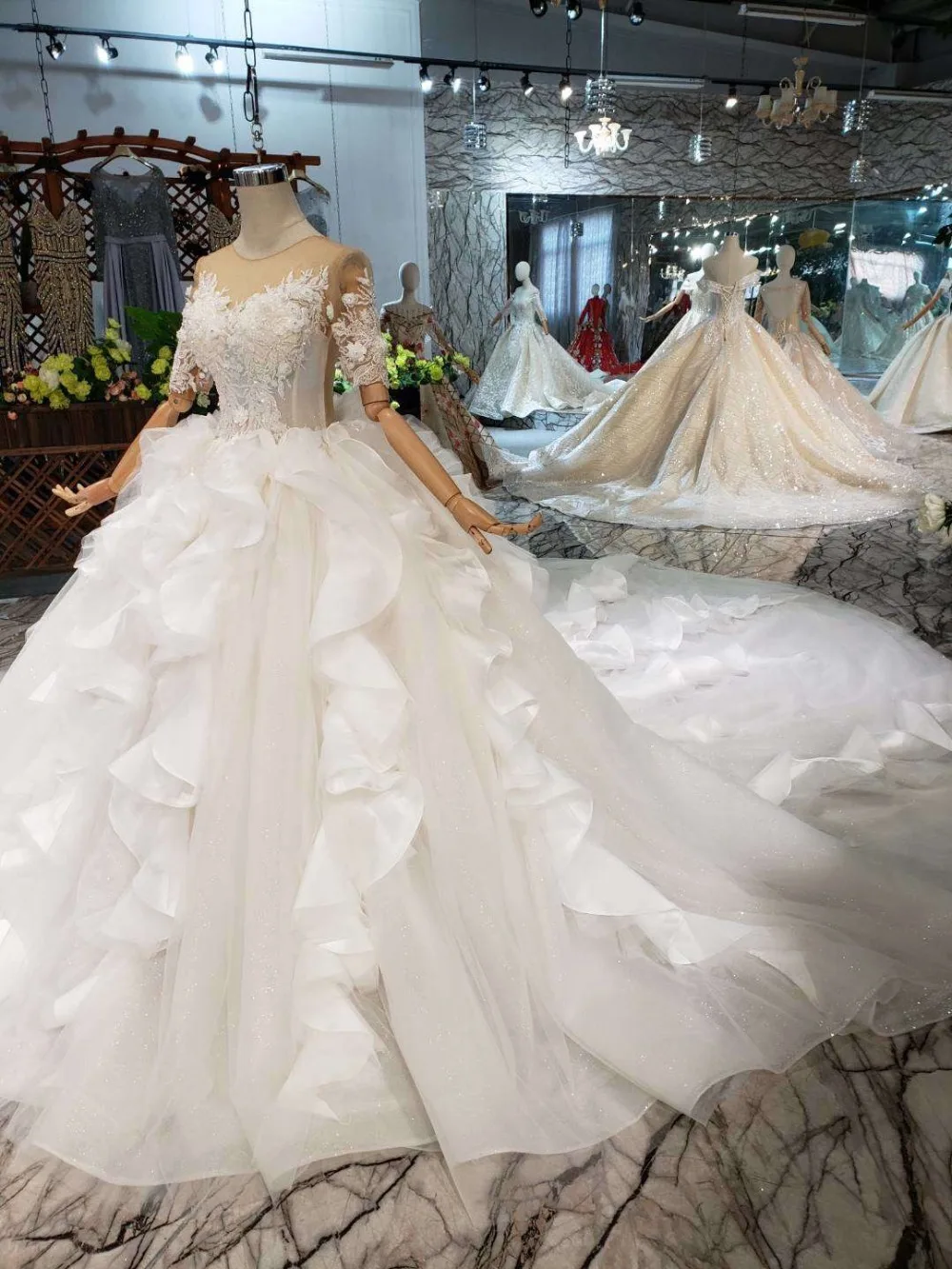 lace wedding dress 2019