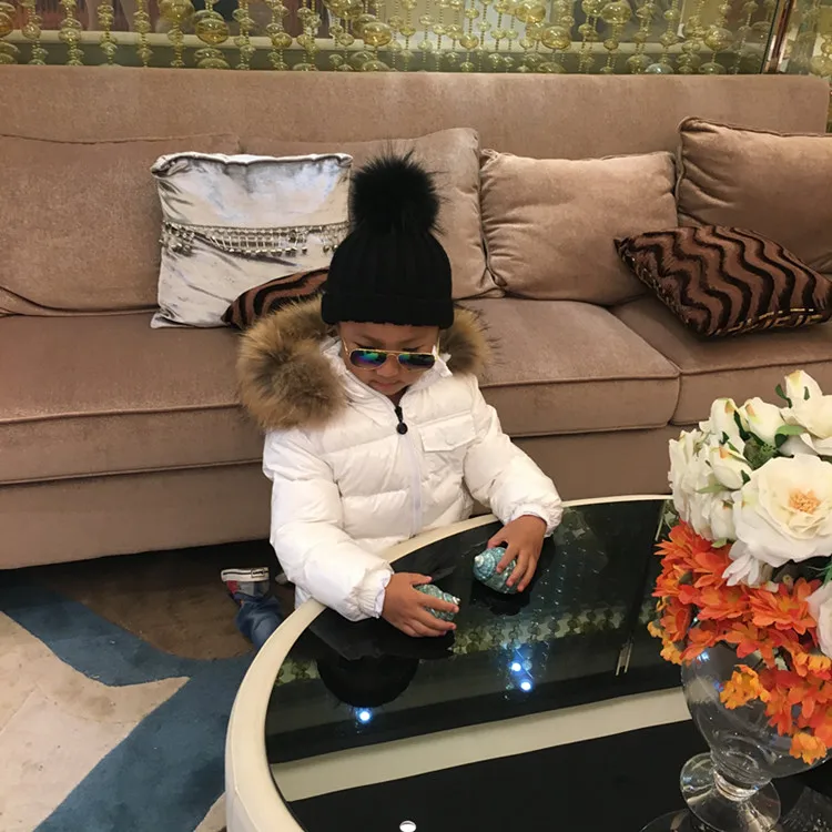 

Child Winter Down Jakcet New Fashion Warm and Super High Quality Fur Outwear