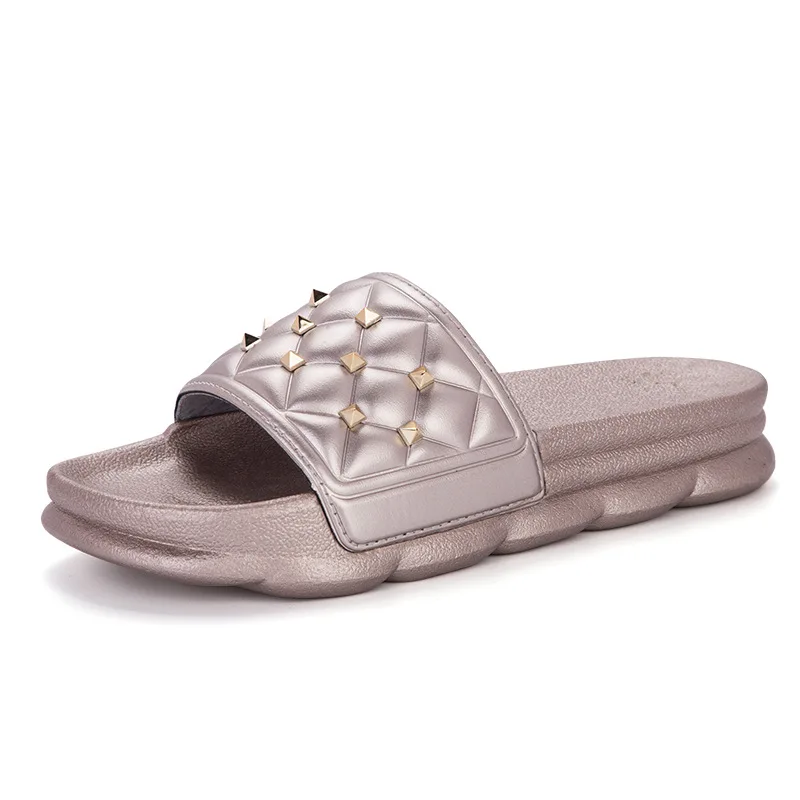 

women shoes slippers female house shoes flip flops Fashion rivets casual high summer beach cool house shoes flip flops love myun