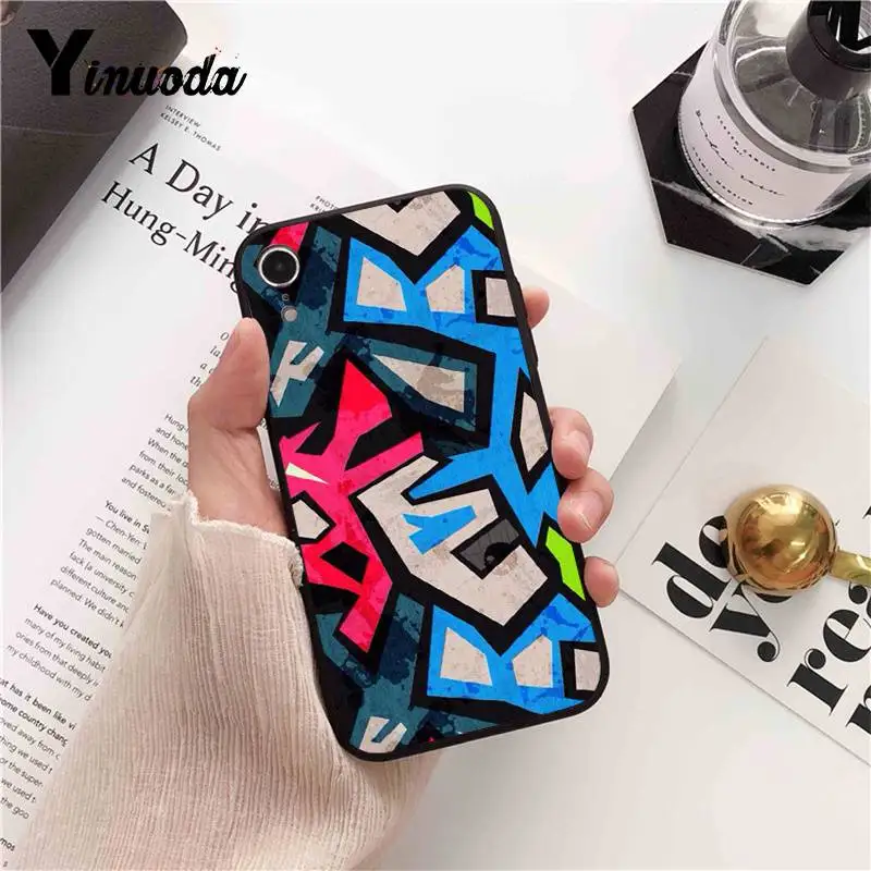 the simple image Graphics geometric Camouflage