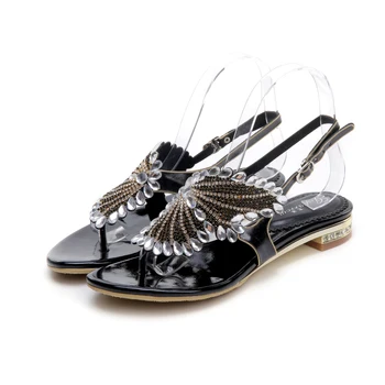 

2019 New Large Size Black Single Wing Pattern Flat Sandals Rhinestone Bohemian Style Rough Heel Women's Shoes