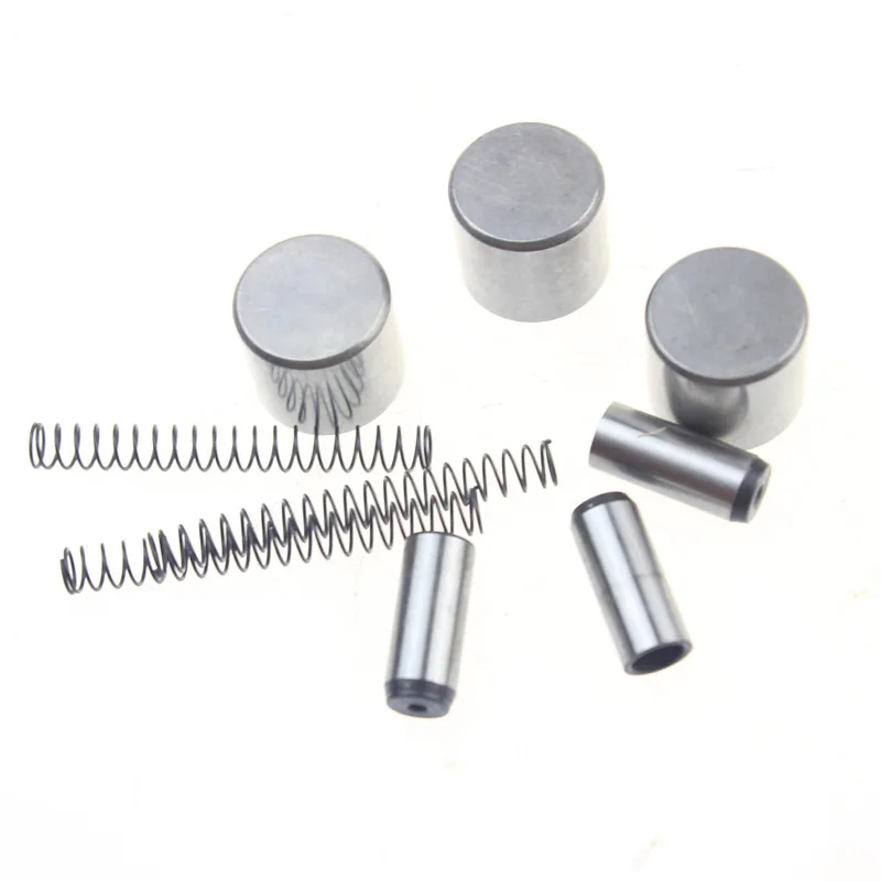 

Motorcycle Parts One Way Starter Clutch Beads & Springs For Suzuki GN250 250CC GN 250 Roller Spring Push kit