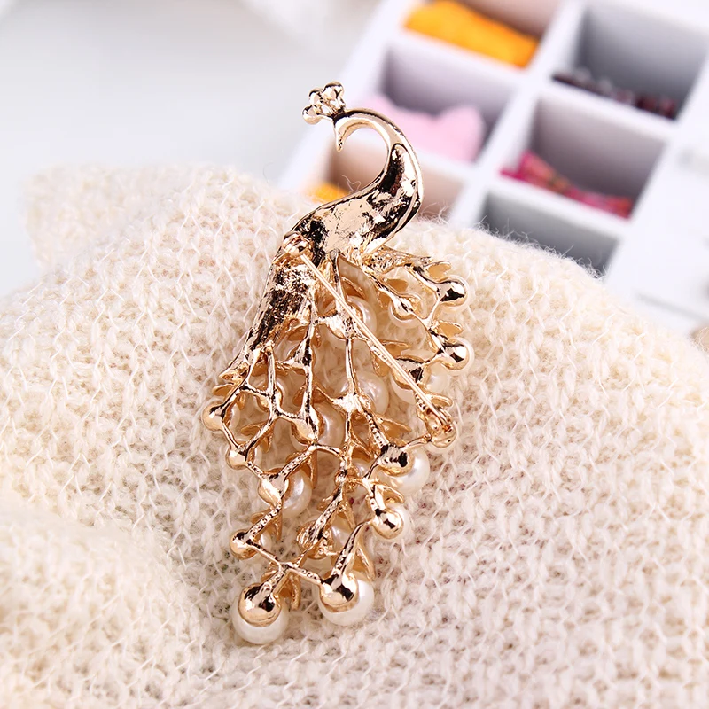 Elegant Pearl Peacock Bouquet Brooch Animal Peacock Brooch Pins Rhinestone Feather Brooches Women Wedding Bridal Party Jewelry-4
