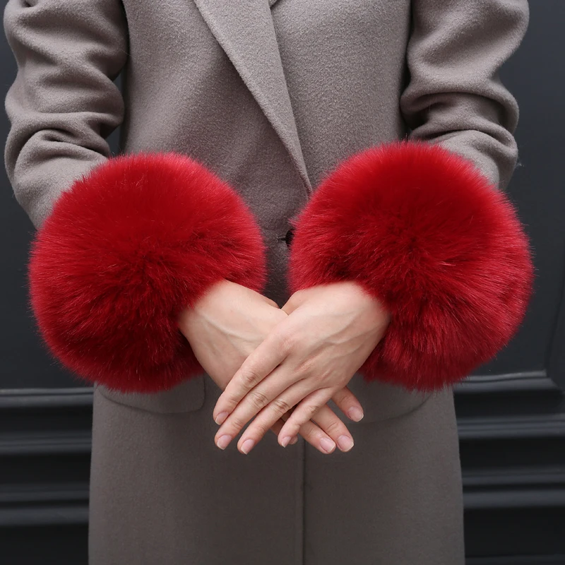 MIARA.L specials wrist cuffs faux fox fur rabbit hair short wristbands plush bracelet female arm warmers for women free shipping MIARA.L specials wrist cuffs faux fox fur rabbit hair short wristbands plush bracelet female arm warmers for women free shipping