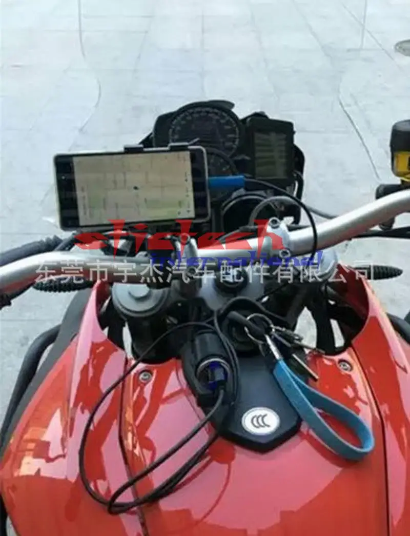 Top by dhl or ems 50pcs  hot sale 12-24V Dual USB Blue LED Light  Motorcycle Charger Adapter Socket Outlet For BMW 1 Top by dhl or ems 50pcs  hot sale 12-24V Dual USB Blue LED Light  Motorcycle Charger Adapter Socket Outlet For BMW 1