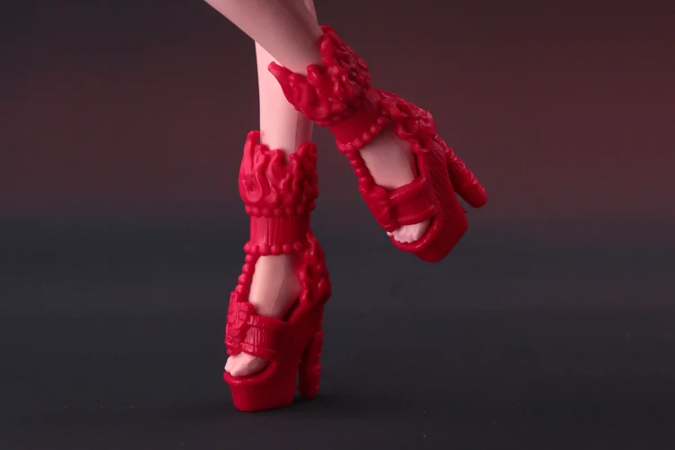 Новинка года; яркие аксессуары; оригинальная обувь для куклы monster high; модная обувь в форме зонта; Доступно 15 моделей обуви