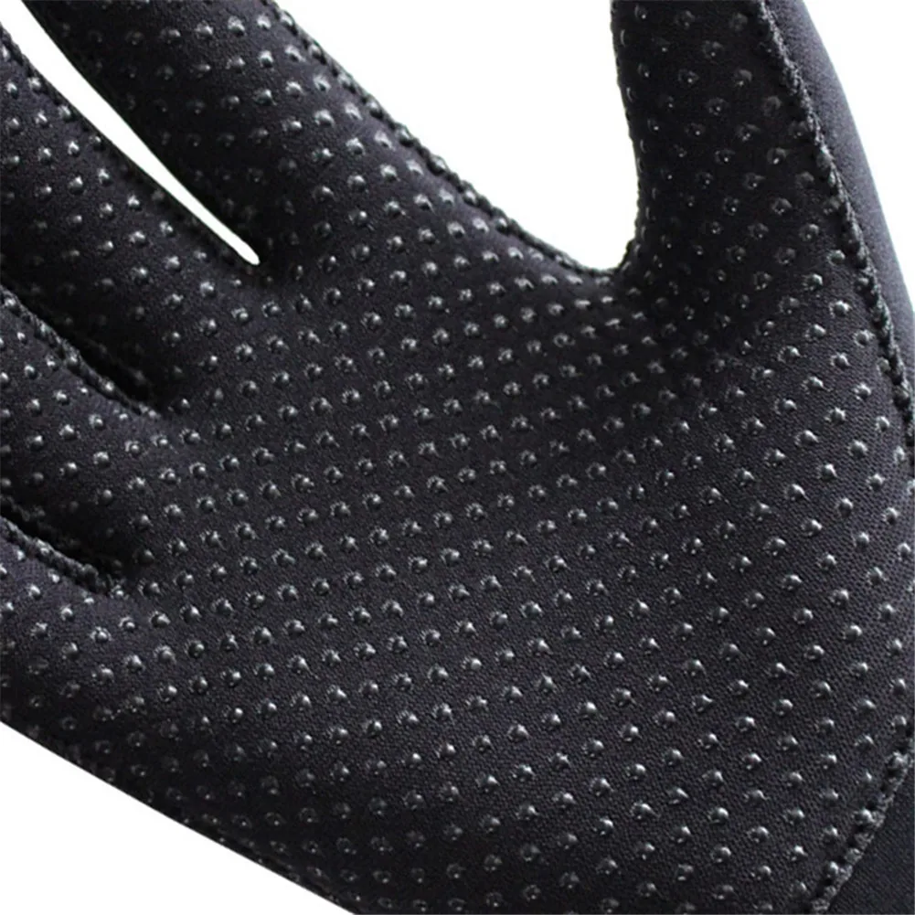 Черный неопреновое оборудование для ныряний Прихватки для мангала перчатки плавания Сноркелинг оборудование против царапин утепленная