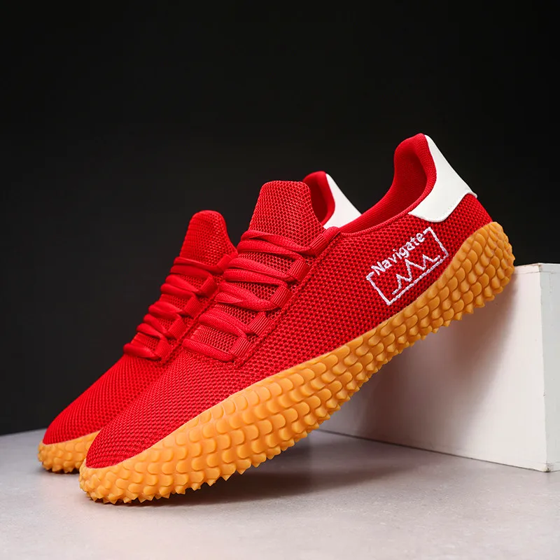 

Men Running Shoes Antiskid Sneakers Men Soft And Breathable Sneakers 2019 Spring High Quality Running Sports Shoes