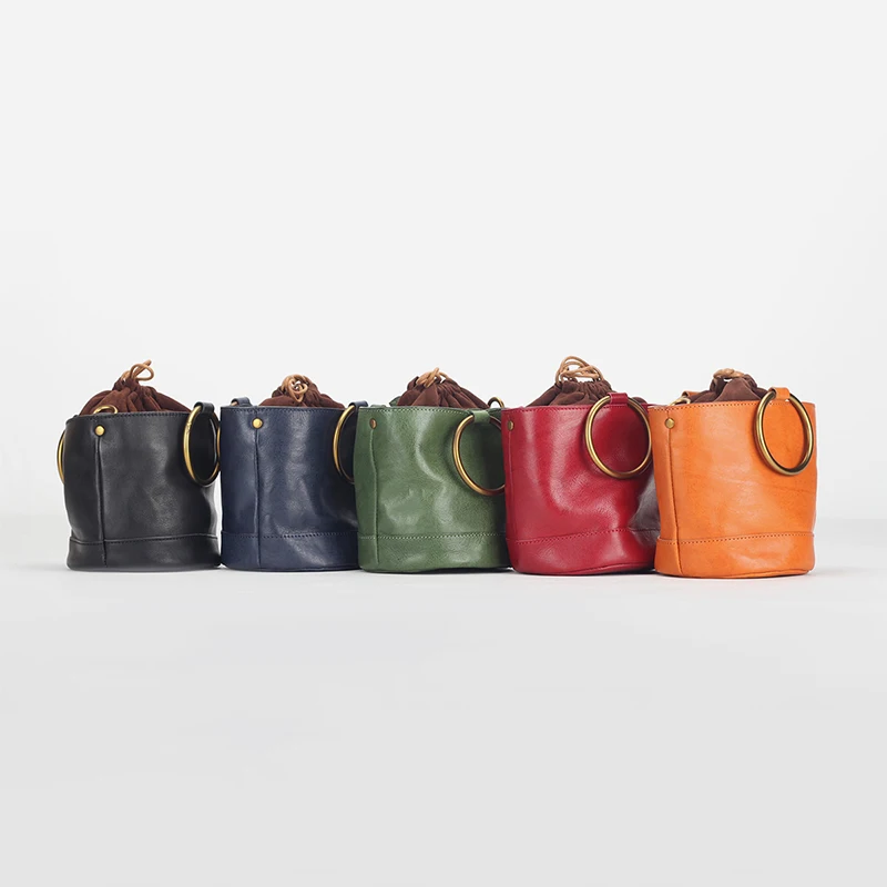 

2019 new luxury brand classic joker leather bucket bag with single-shoulder diagonal span and large capacity for women
