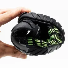 Аква-обувь для мужчин, светильник, Женская пляжная водонепроницаемая обувь, дешевая спортивная обувь для плавания, шлепанцы для серфинга, быстросохнущая обувь