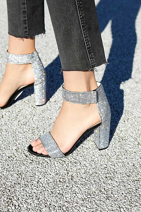 

Elegant Sequined Cloth Square Heel Ankle Hook Sandals Open Toe Cut Out Chunky Heel Dress Party Shoes Gladiator Woman Footwear