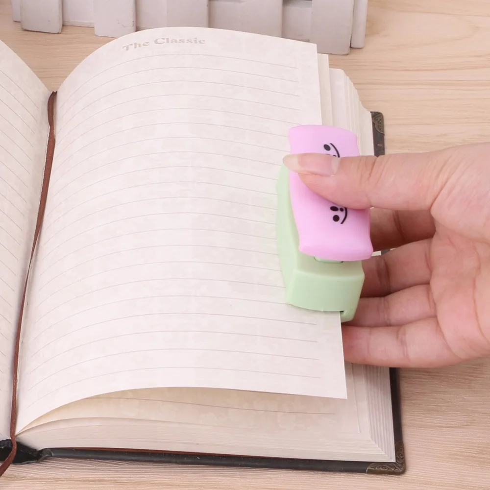 

Printing Paper Hand Shaper Scrapbook Tags Cards Craft DIY Punch Cutter Tool