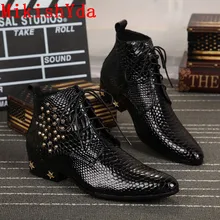 Размера плюс кожа мужские полусапоги на высоком каблуке Для мужчин ковбойские туфли металлический наконечник с заклепками на шнуровке из кожи питона Сапоги в стиле панк зимние