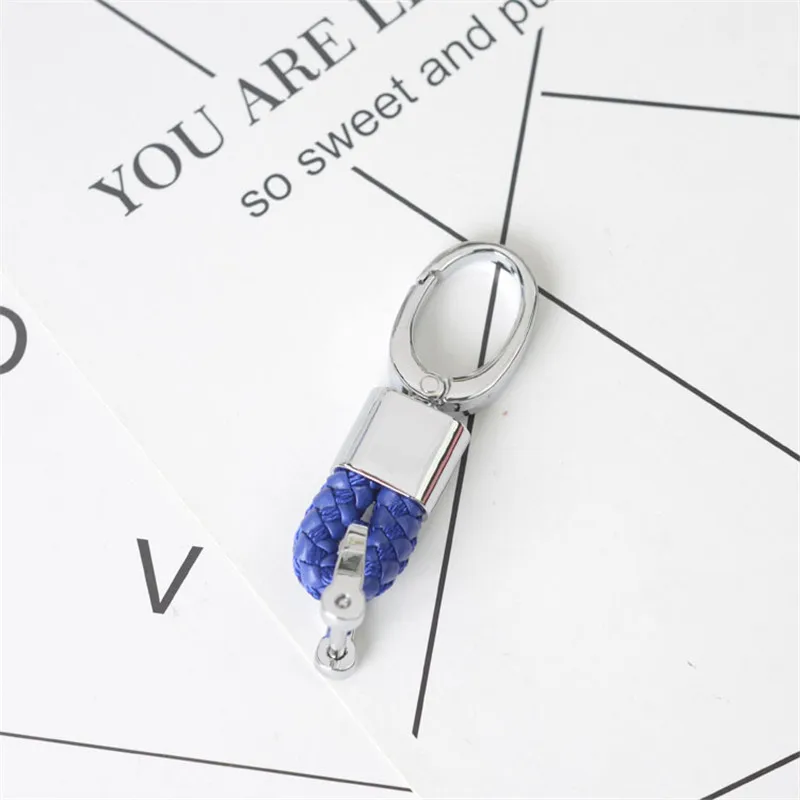 

2019 Fashion Leather Hand Woven Keychain Horseshoe Buckle Metal Car key chains General Multicolor Gift Creative Auto Accessories