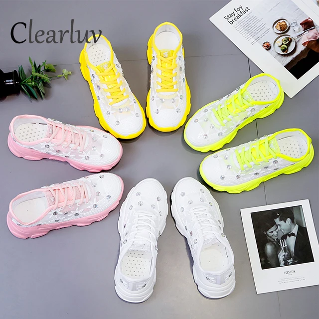 

2019 new flat bottom breathable mesh rhinestone thick bottom comfortable soft bottom sandals wild hollow Roman sports shoesC1573