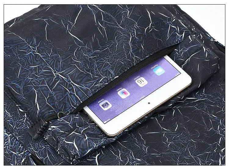 10635410229_604889811