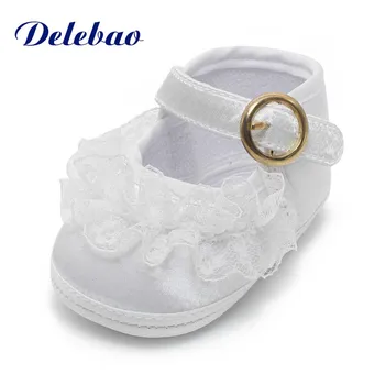 

Delebao America And Europe White Christening/Baptism Shoes Unique Buckle Newborn (0-1 Year) Shoes
