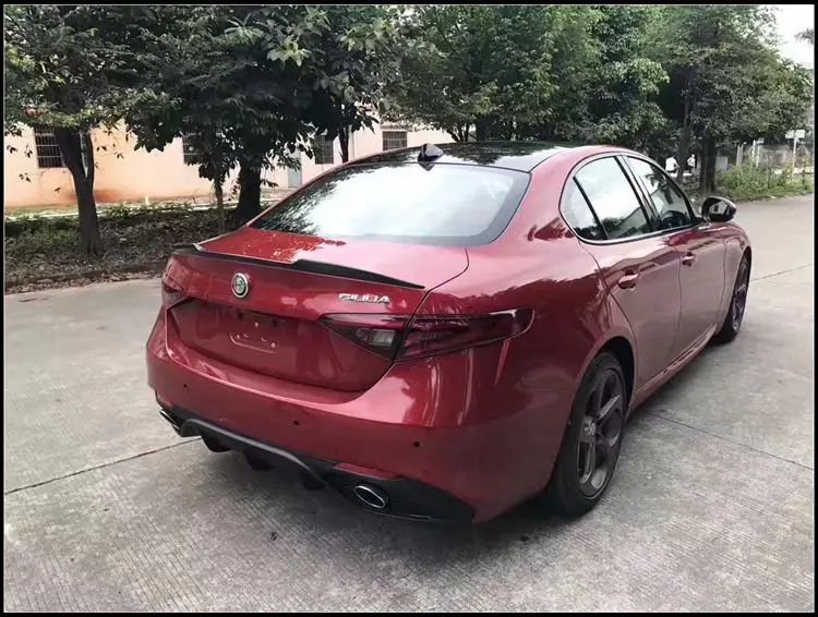 Для Alfa Romeo Giulia спойлер из углеродного волокна задний багажник спойлер черная отделка Quadrifoglio Verde QV стиль-UP