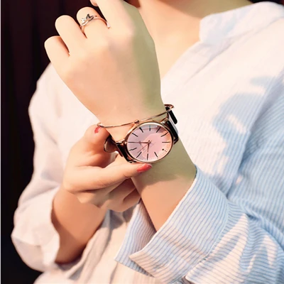 Модные женские часы, 1 шт., кожаный ремешок Простой циферблат, женские часы, украшенные моделями, кварцевые часы, лидер продаж, с коробками для часов - Цвет: black pink