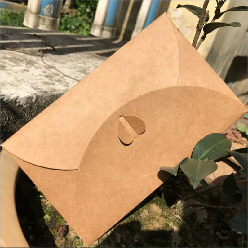 

1PCS 300g kraft paper envelope love shape Chinese couple retro envelope handmade diy accessories business supplies