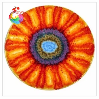 

Latch hook rug kits Handmade carpet circle carpet crochet hooks clover tool kit in a suitcase Handmade carpet cushion