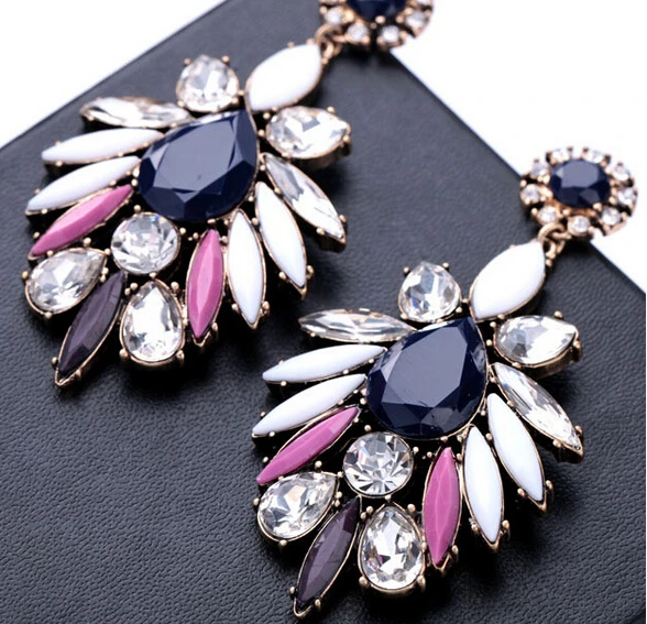 

SBY0742 Fashion Amazing Hot Sale Bohemian Long Stud Earrings For Women Jewelry