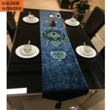 

European Style Hollow Embroidery Chenille Elegant Table Runners Bed Runner Modern High Grade