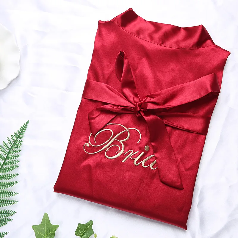

Sexy Champagne Robe Satin Embroidery Letter "Bride" Bridesmaid "Bathrobe Wedding Kimono Dressing Gown Sleepwear Nightwear M-2XL