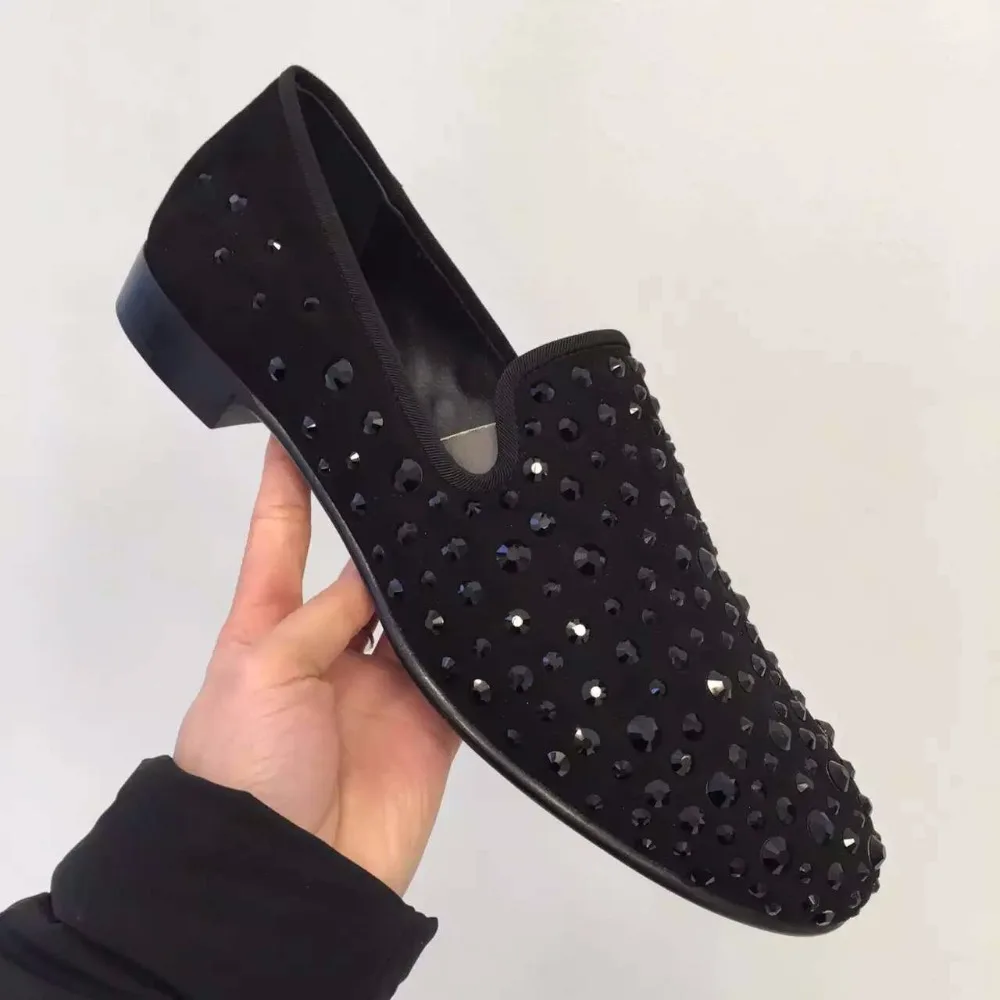 

2018 Hot Spring Autumn Shoes Man Casual Slip On Loafers Round Toe Shallow Cow Suede Studded Flats Design Man Dress Wedding Shoes