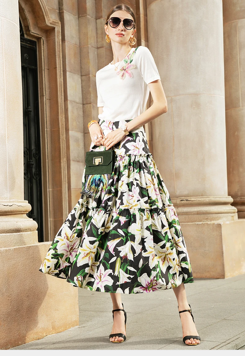 

2019 summer new women's three-dimensional decorative short-sleeved knit top+ lily prined cotton skirt skirt set 190718LU01