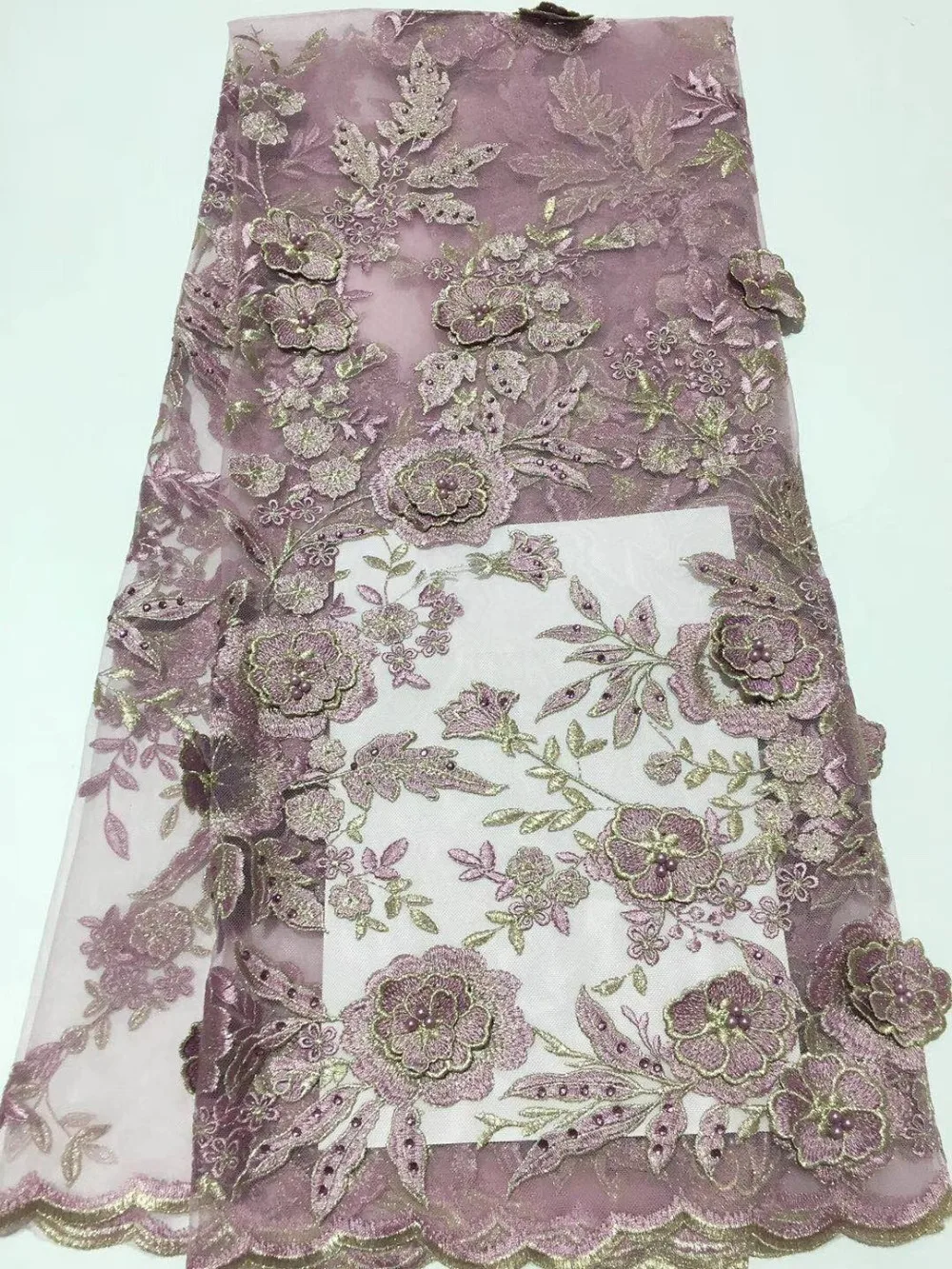 

New African Lace Fabric 3D Flower High Quality 2018 French Tulle Lace Fabric Appliques Nigerian Net Lace For Wedding Dress