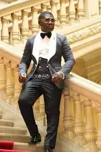 2017 Costume Homme Fashion Men Suit Black White Lapel Men’s Blazers Groom Tuxedos Wedding Dress Prom Suits Coat+Pant+Vest+Tie