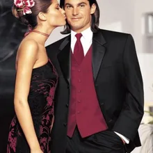 Новое поступление года, мужские костюмы для смокингов черного цвета с алым жилетом, черный смокинг на заказ, мужские костюмы с отворотом