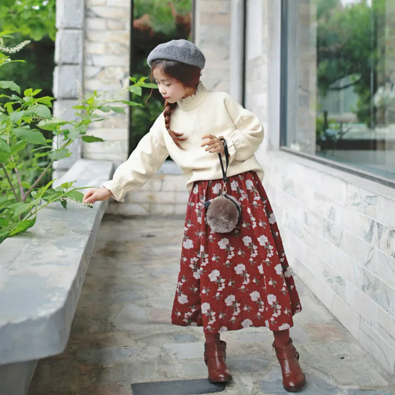 

2018 New Autumn Girls Two-piece Suit Long Sleeve Baby Sweatshirt and Floral Retro Children Set Toddler Suit Very Beautiful,#3316