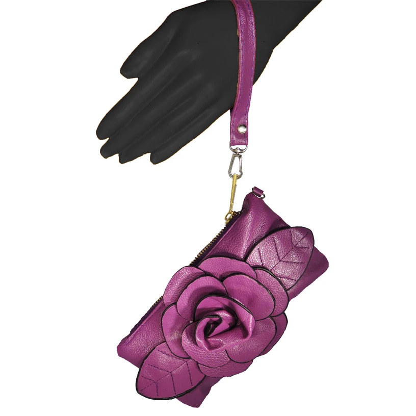 SMALL FLORAL WRISTLET BAG (5)