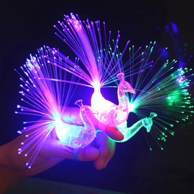 1 шт. красочные светящиеся игрушки для детей девочек Павлин палец светодиодный светильник кольца гаджеты для вечеринки умные игрушки для детей