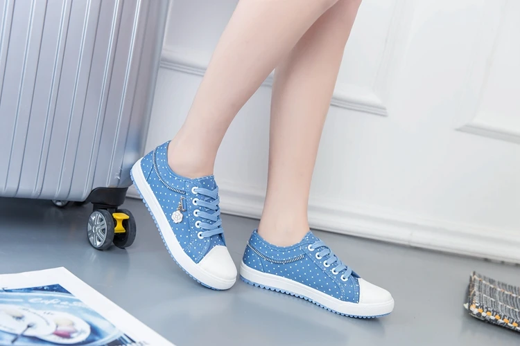 3146215296_253421888