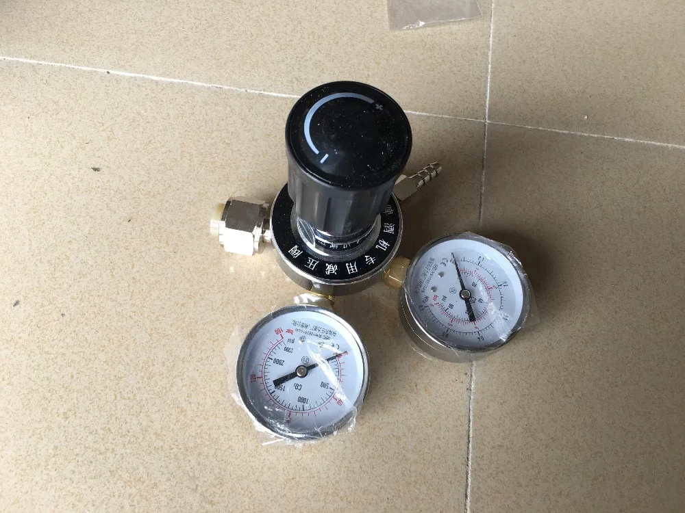 

co2 regulator for beer and soda