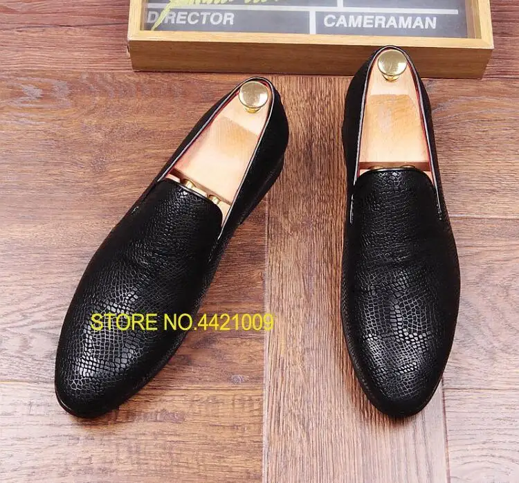 

Pointed Toes Men Dress Shoes Smart Casual Loafers Stone Pattern Increased within Shoes Summer Slip-On Driving Moccasin Gommino