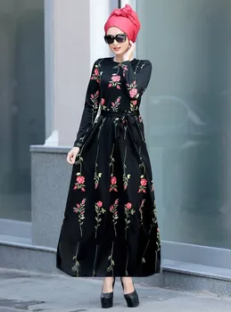

2019 Fashion Women Abaya Dress Printed Rose Islamic Dress O Neck Long Sleeve Black Saudi Arabic Hijab Dress Caftan Marocain