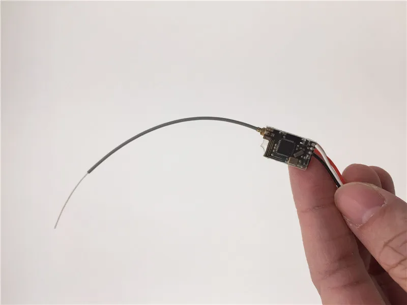 

Newest S801S 8CH 2.4G Mini DSM2 / DSMX Receiver with SBUS Output for Mini Quadcopter airplane helicopter vs frsky receiver