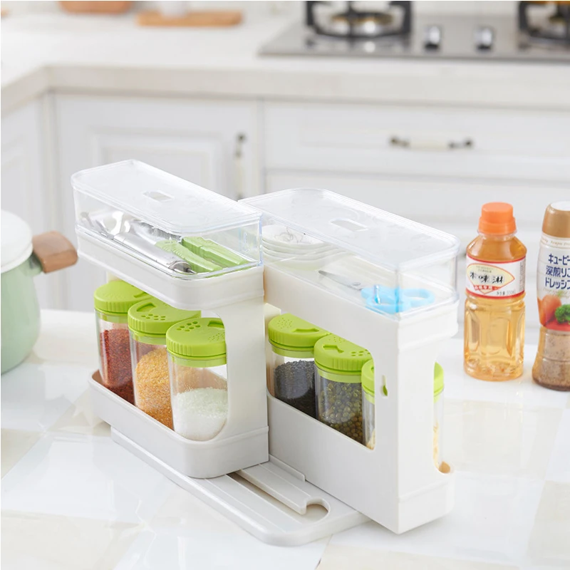 

1Pcs Seasoning jar kitchen supplies seasoning box salt can package seasoning kit for home storage plastic box Color random